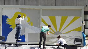 Container-2